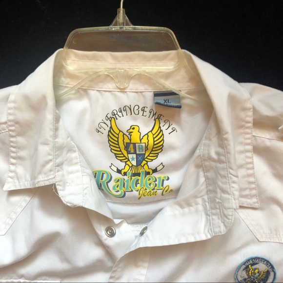 Raider Jean Co. Men white button down shirt - Picture 2 of 7